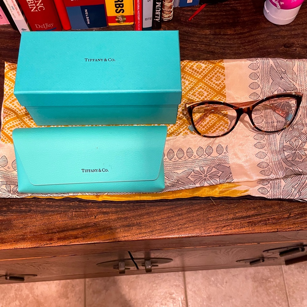 Womenβs Brown Mottled Glasses Tiffany & Co.